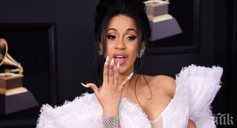 Рапърката Карди Би с рекорд в „Спотифай”. Ето какъв