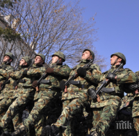 Все повече стават желаещите да постъпят в армията
