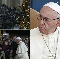  ХИТ В НЕТА: Папата удари по ръката нахална жена (ВИДЕО)