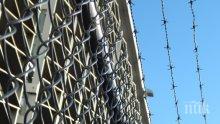 БРУТАЛНО МЕЛЕ: Масов бой в мексикански затвор завърши с 16 убити