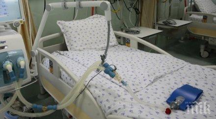 ужасяващо годишно момиче почина роди баща