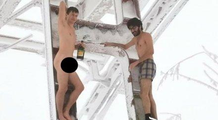 кадър гъзар развя патката лифта копитото