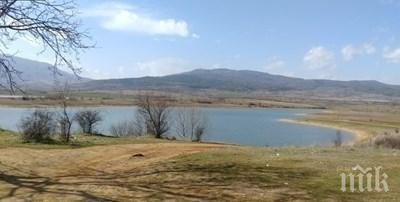 язовир кюстендил замръзна