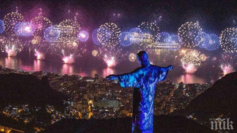 3 милиона посрещнаха 2020 г. със заря и пачанга на прочутия плаж Копакабана (ВИДЕО)
