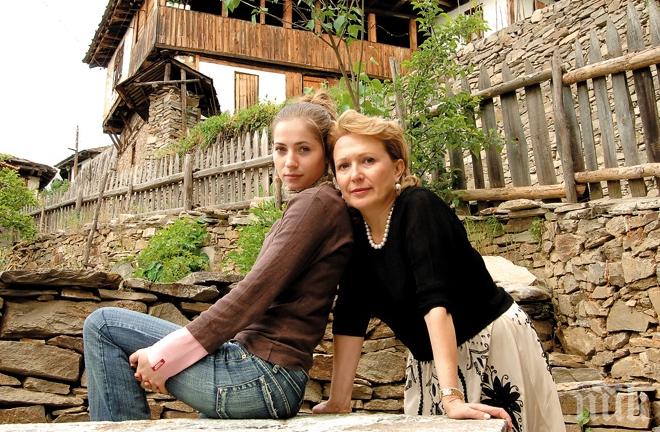 Фрактура на гръбначния стълб погубила Силва Зурлева - съпругът й Минко я открил бездиханна до стълбите (СНИМКИ)
