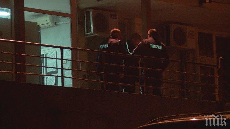 Ето я мощната акция в КАТ във Велико Търново - арестуваните висши полицаи, замесени в афери с камиони (ВИДЕО/СНИМКИ)