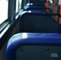 Автобус наби спирачки, пътничка пострада