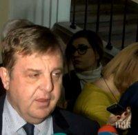 ПЪРВО В ПИК TV: Каракачанов с коментар за увеличаването на стажа на военнослужещите (ОБНОВЕНА)