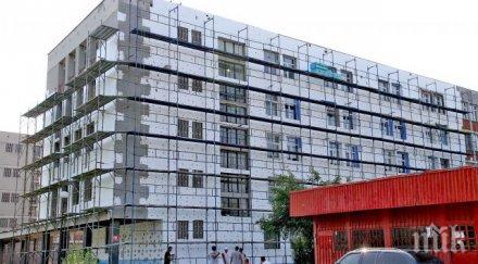 английската гимназия пловдив иска 180 хил лева класни стаи