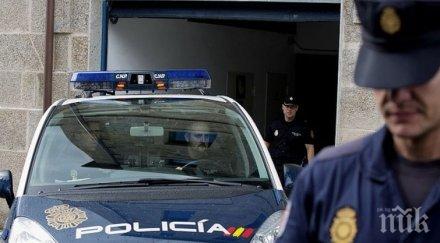 полицай лекоатлет изненада бягащи крадци севиля