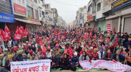 250 милиона стачкуват индия