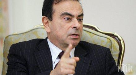 двама американски граждани изнесли карлос гон япония сандък