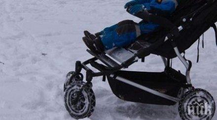 месечно бебе русия почина оставено поспи градуса нулата