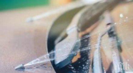 замръзва зимната течност чистачки