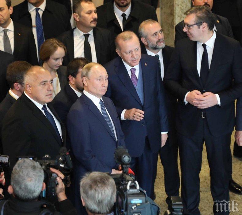 ИЗВЪНРЕДНО В ПИК! Борисов разговаря с Путин, Ердоган и Вучич преди откриването на Турски поток (СНИМКИ)