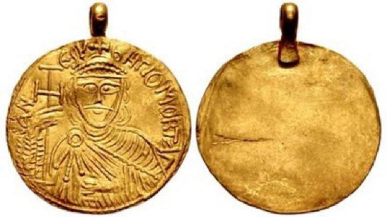Продават на търг златен медальон на хан Омуртаг в Ню Йорк