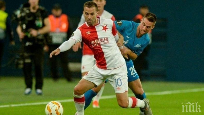 Левски преговаря с национал на Чехия