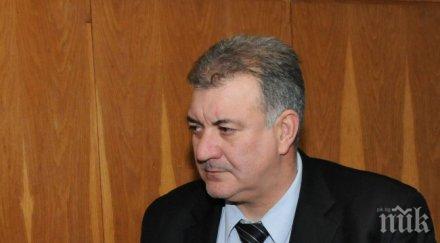 часа фалшива новина оставката георги костов шефът митниците подавал снимки