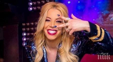 хепи енд бившият емилия отърва пандиза кражба трактор