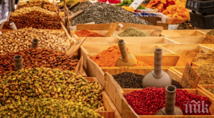 търговията дребно бележи ръст