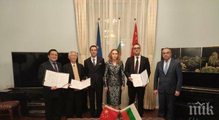 вицепремиерът николова електромобилите способстват опазване околната среда намаляване вредните емисии