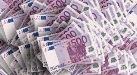 планира въведе минимална европейска работна заплата