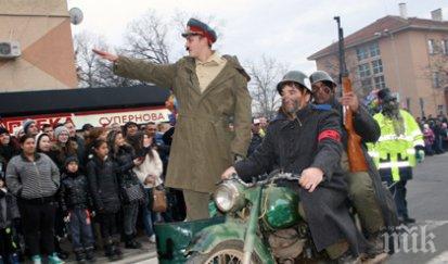 германия издирват хитлер мотор кош