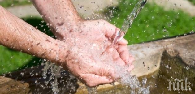 НА СУХО: Разлог спря водата на Банско