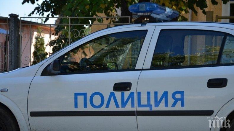 Акция във Врачанско - откриха боен арсенал в две къщи