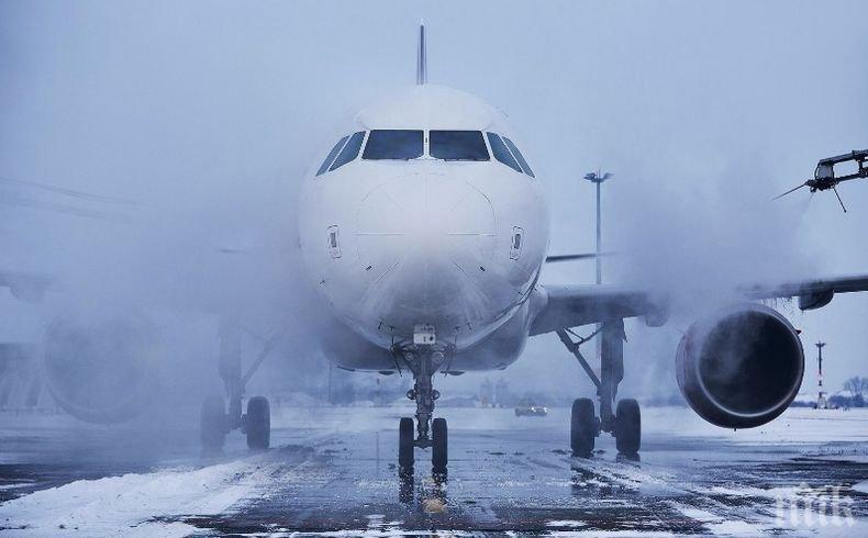 Над 800 полета бяха отменени в Чикаго заради снежна буря