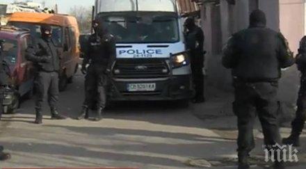 акция полиция влезе завода хартия никопол