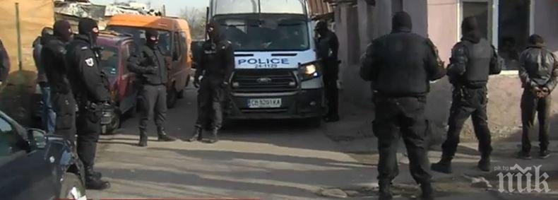 АКЦИЯ: Полиция влезе в завода за хартия в Никопол