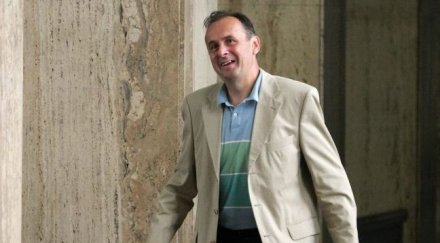 вальо топлото пик съм откраднал нищо