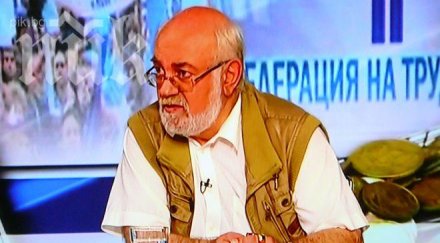 константин тренчев наесен улицата излязат грозните гладните