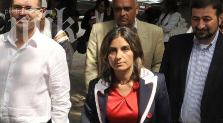 ударената тефтерчето вяра петрова напусна герб