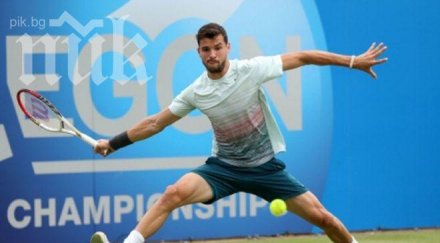 григор димитров играе сам куери полунощ