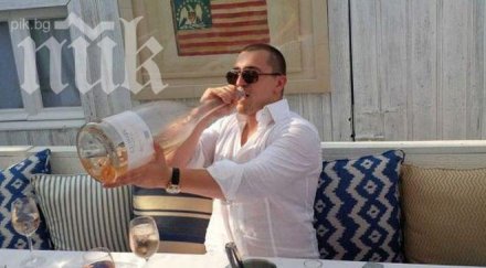 мерзост синът боса мина ораново юрка ламборгини 800 бона докато погребват загиналите миньори