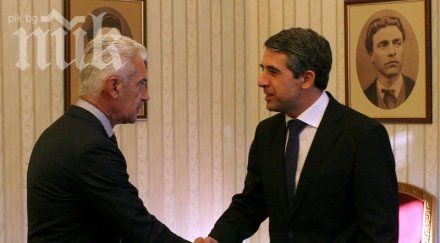 волен привиква разпит плевнелиев парламента