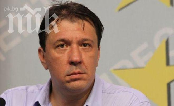 Явор Куюмджиев: Вчера си намалихме ваканцията със 7 дни

