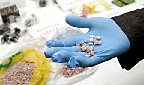 Учител по химия произвежда наркотици