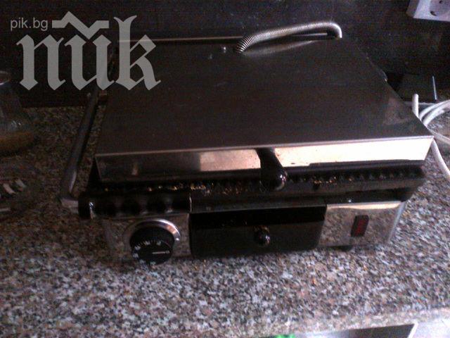 Британски пожарникари спасиха мъж, заклещил се при секс с тостер