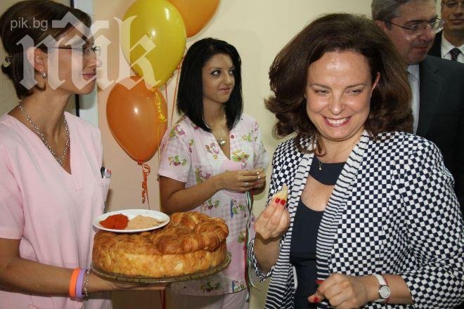 Здравната министърка: Съкращавам 20 чиновници, спестявам 200 000 лв.