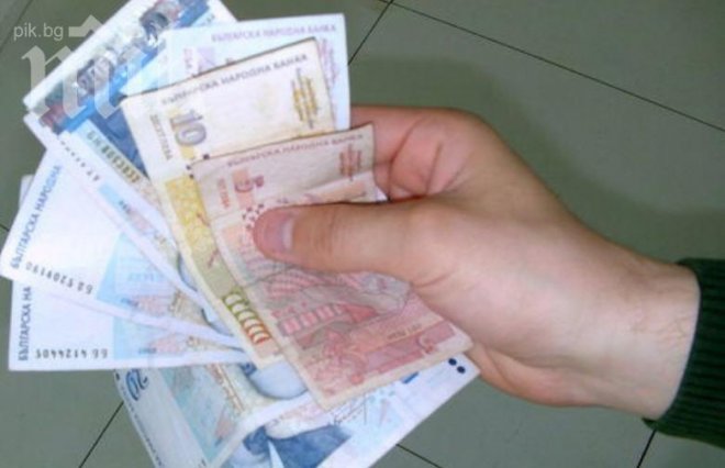 Българските заплати не само са на дъното в ЕС, но са по-ниски дори от тези в Китай