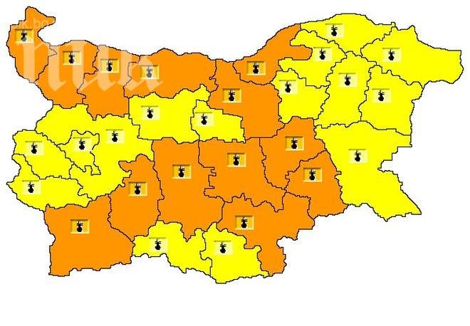 Утре пак ще е опасно горещо – оранжев код в 13 области