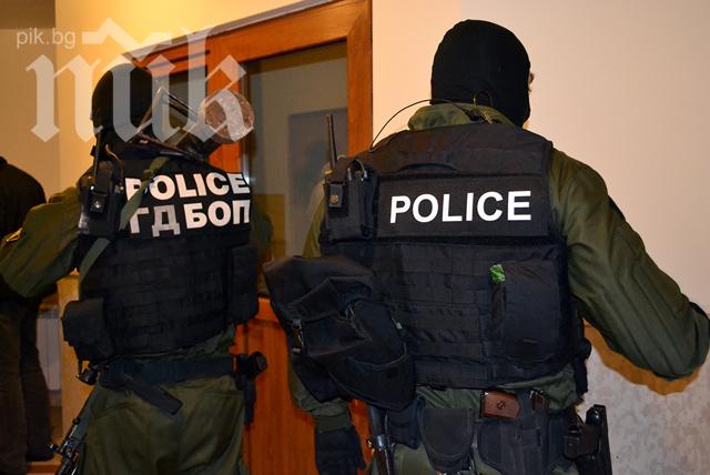 МВР и прокуратурата с мощна операция срещу група за мокри поръчки