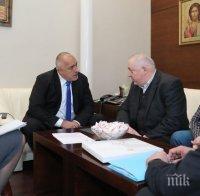 ПЪРВО В ПИК: Борисов на среща с Камарата на строителите, ще помагат на Перник