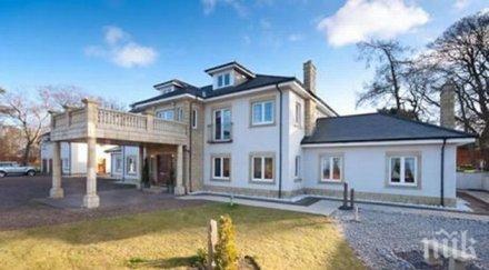 легенда червените дяволи продава изумителното имение