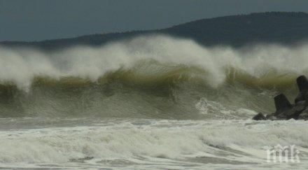 търсят учител бургас корабен английски морското училище