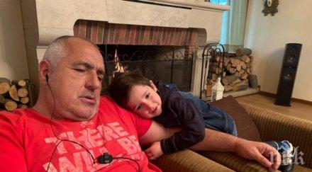 пик ретро малкият бойко става години снимки