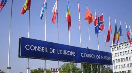 съветът европа наблюдава положението върховенството закона полша
